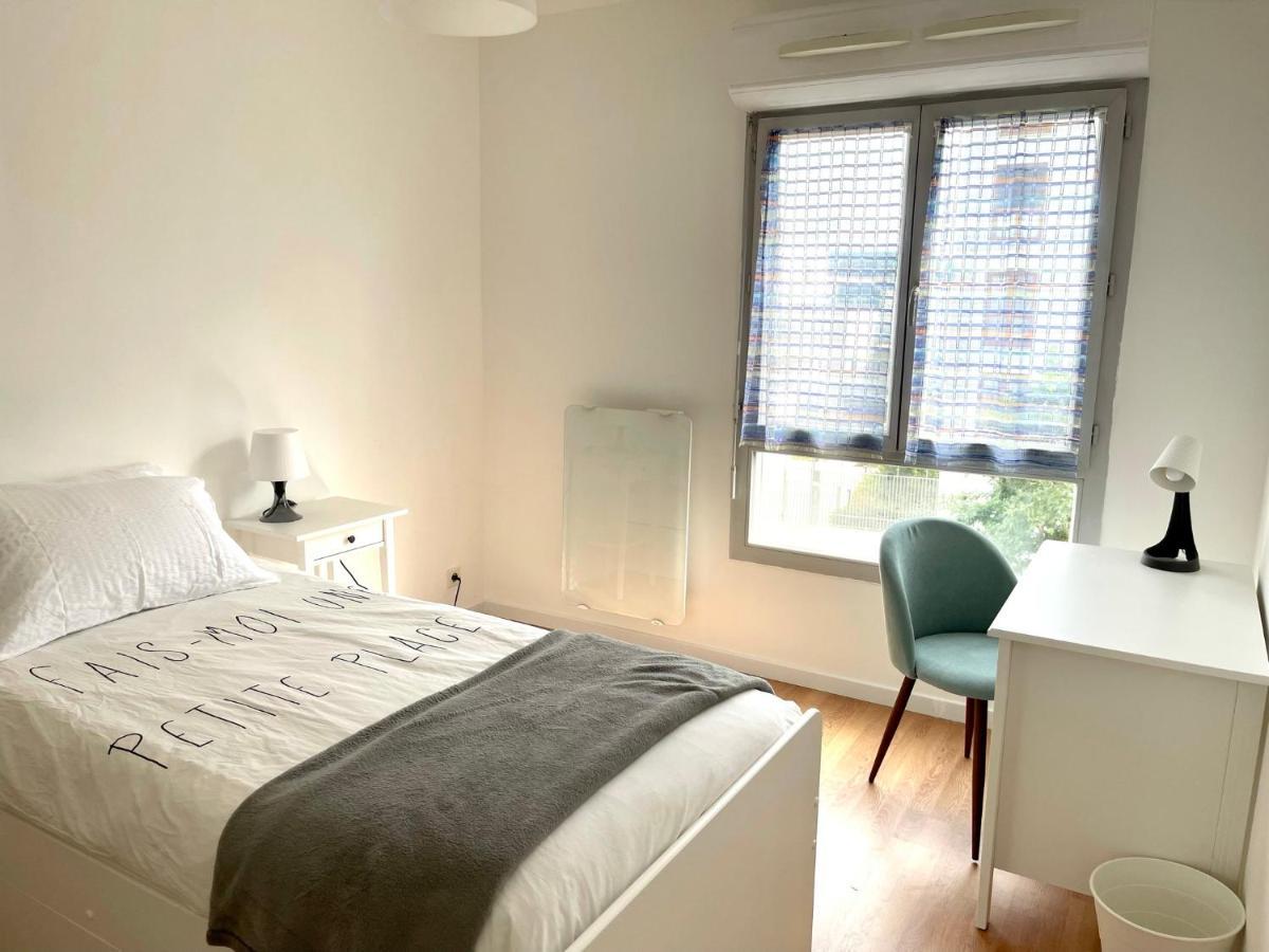 Superbe 3 Pieces Face Gare Tgv / Rer De Massy Apartment Massy  Luaran gambar